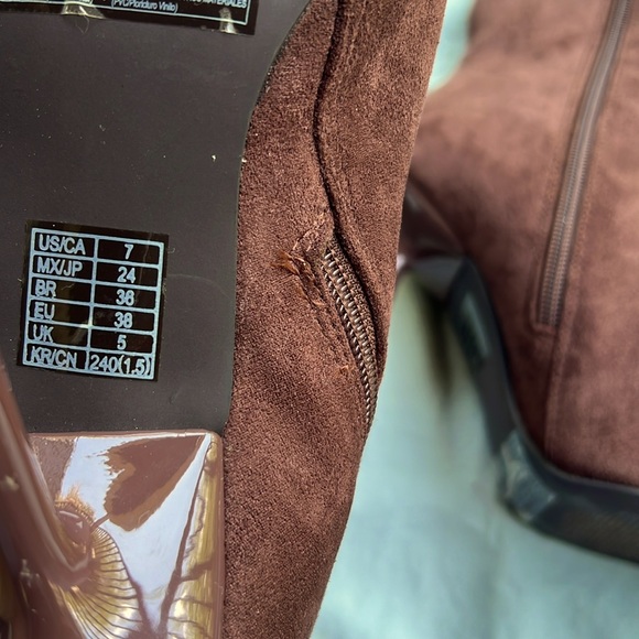 High heel sock boot - Picture 5 of 5